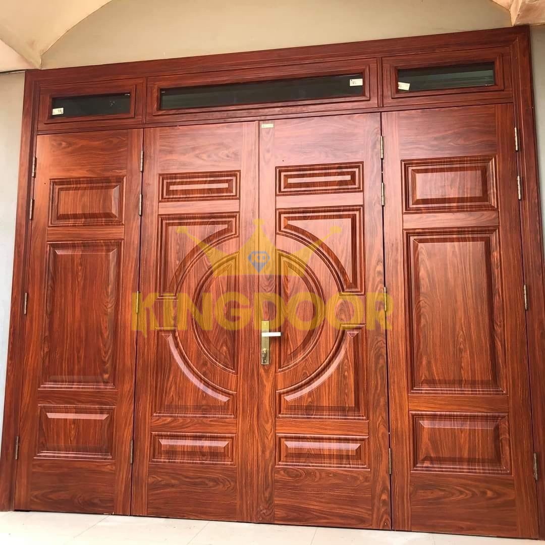 Cửa Thép Vân Gỗ Tại Bình Chánh - Sản Phẩm Bền Bỉ